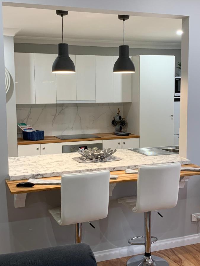 The Hutt On Mandurah Marina Apartment ภายนอก รูปภาพ